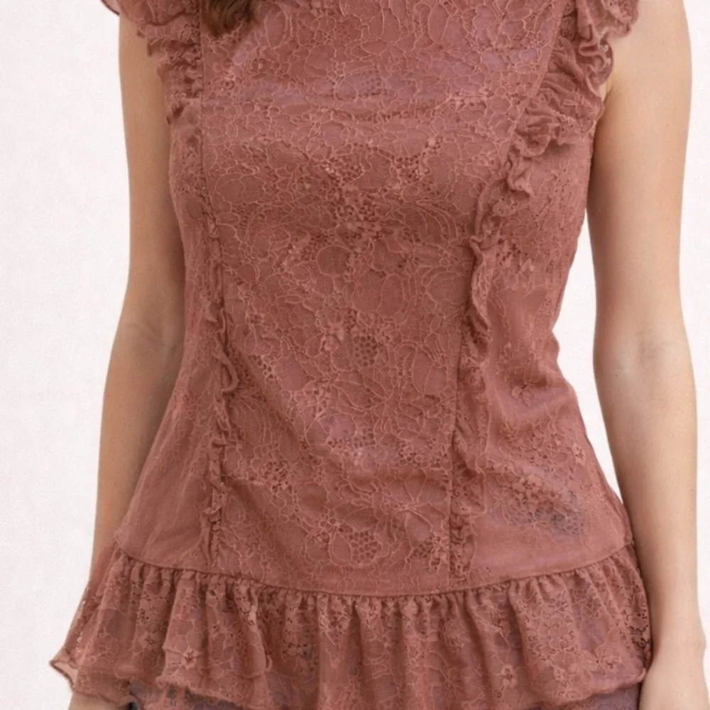 Elegant Lace Ruffle Top